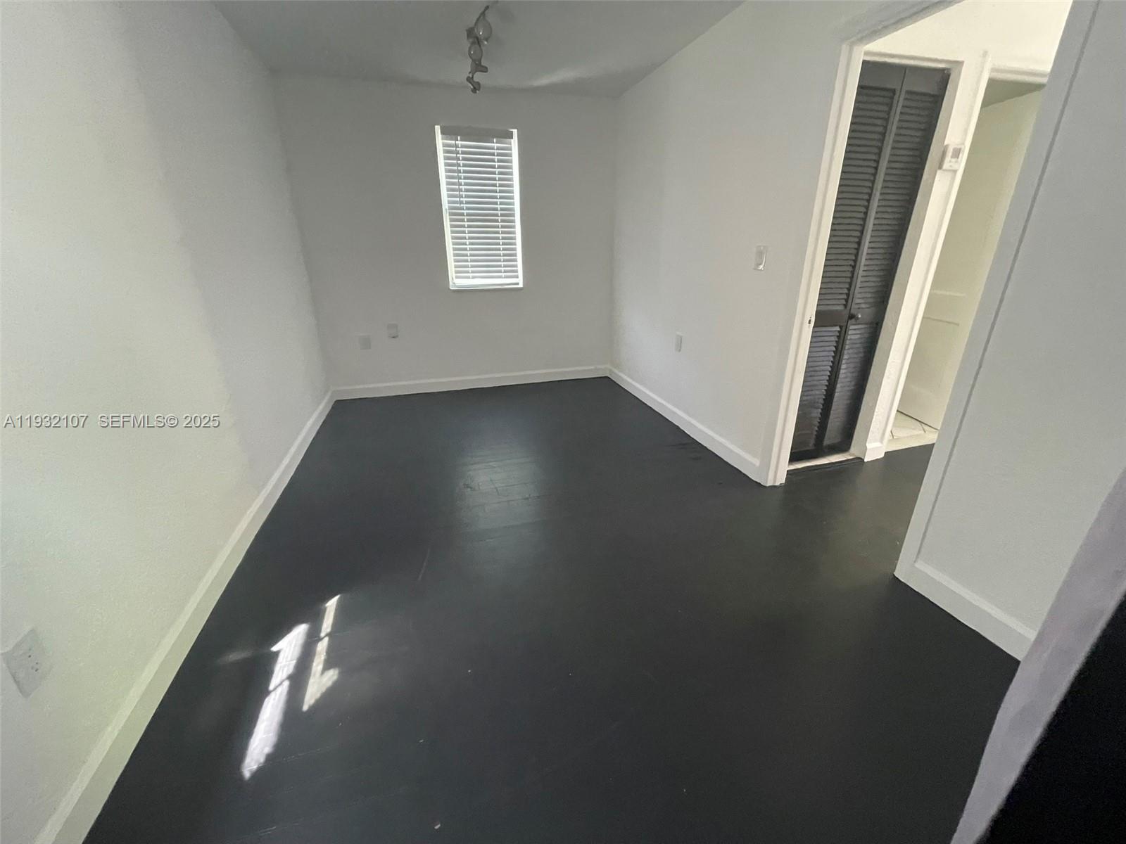 DIXIE MANOR - Residential Income