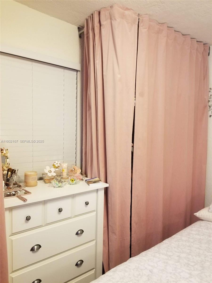 DIXIE MANOR - Residential Income