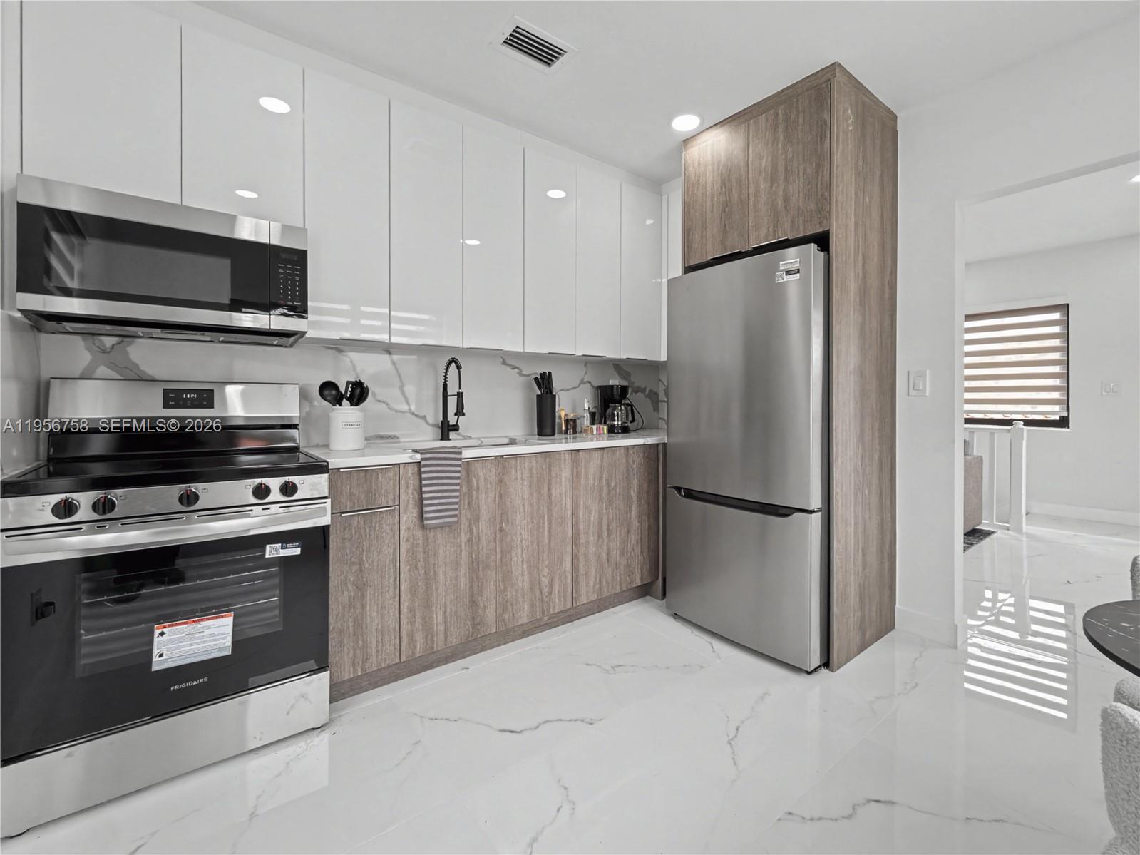 AMD PLAT OF ALVATON - Residential Income