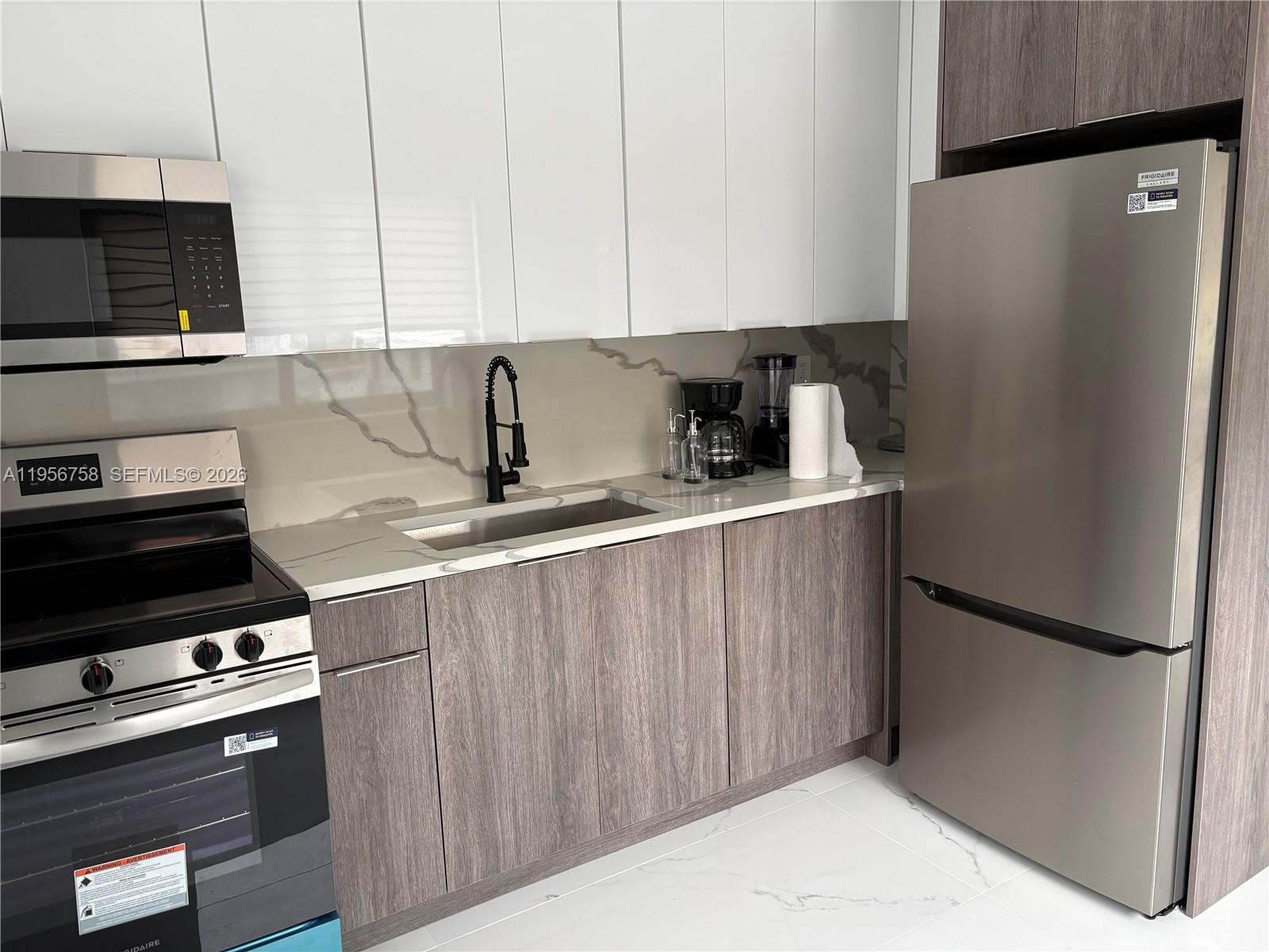 AMD PLAT OF ALVATON - Residential Income