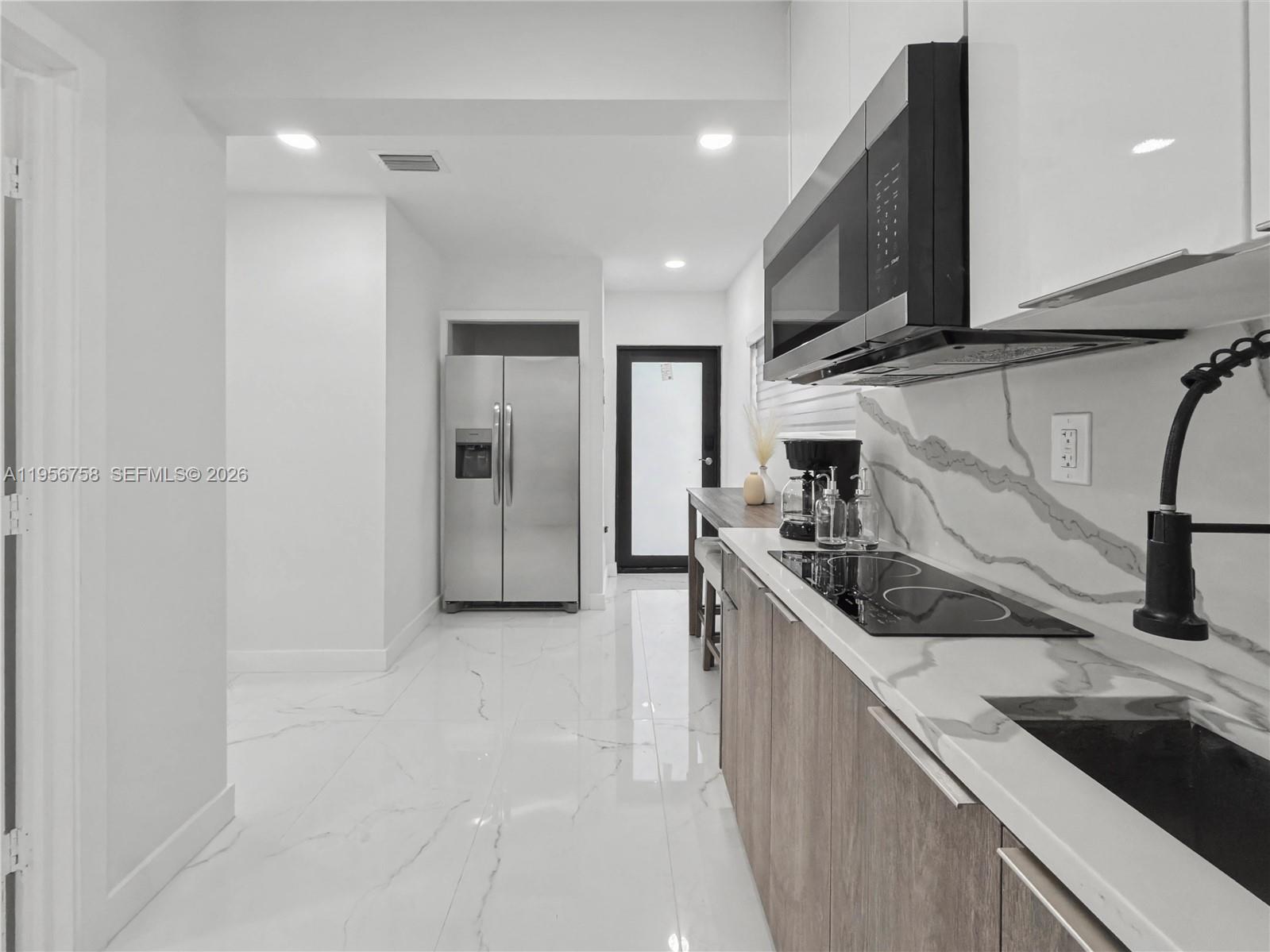 AMD PLAT OF ALVATON - Residential Income