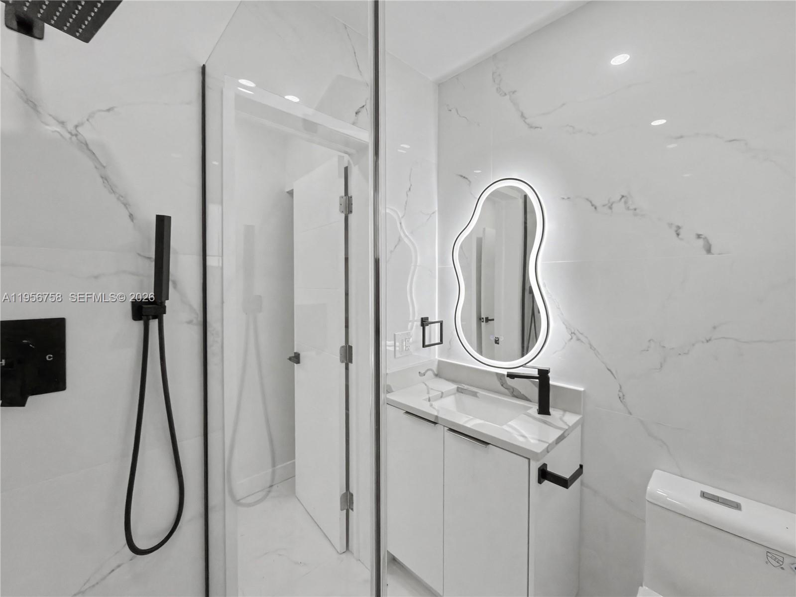 AMD PLAT OF ALVATON - Residential Income