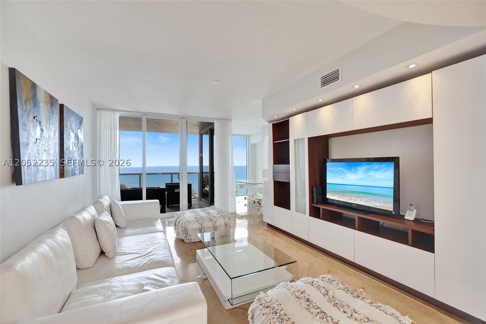 19111 Collins Ave