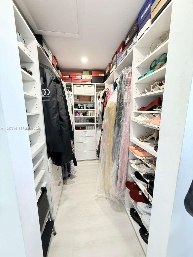 PANACHE SEC 2 - Residential Lease