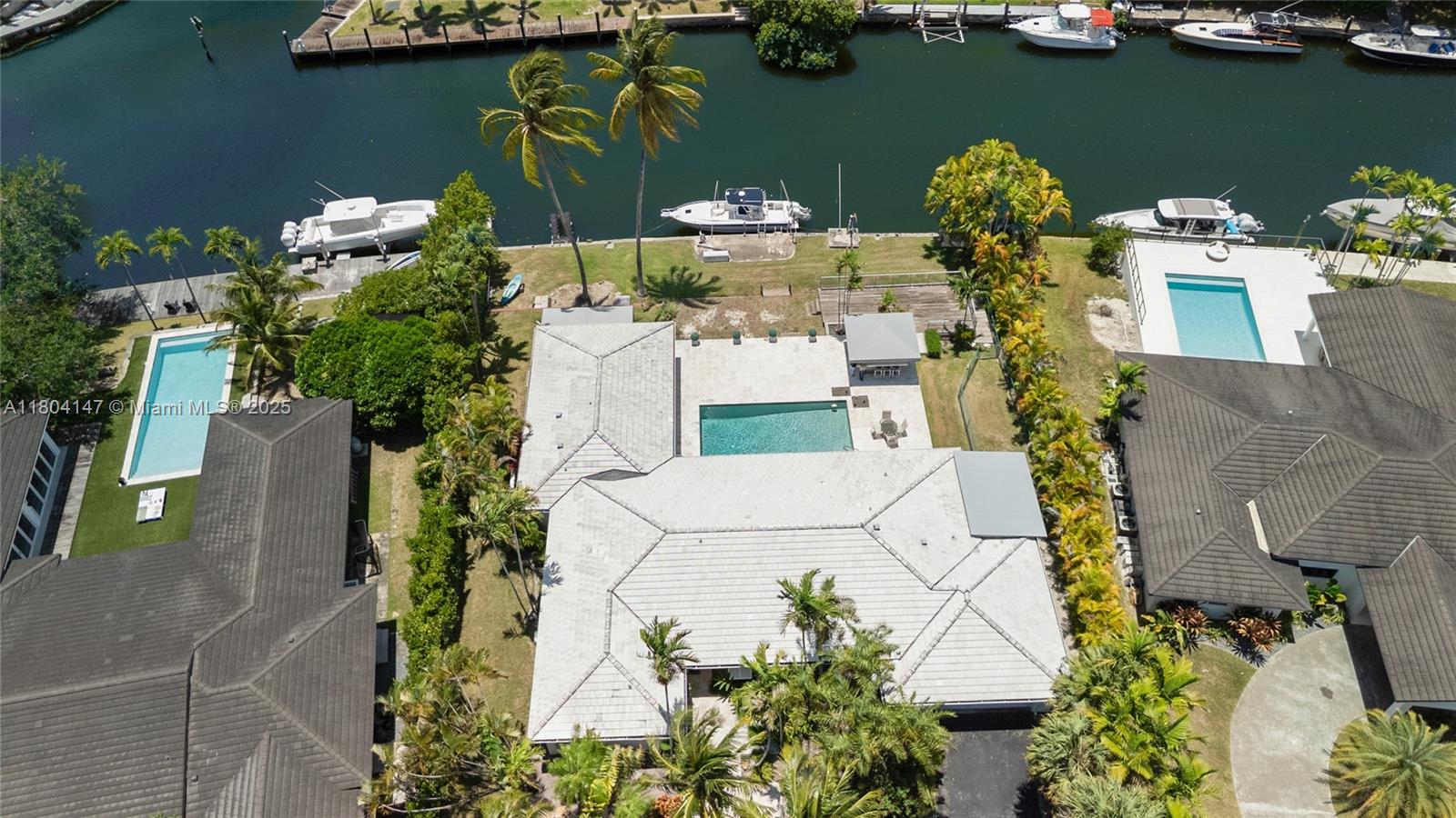 RIVIERA WATERWAYS - Residential