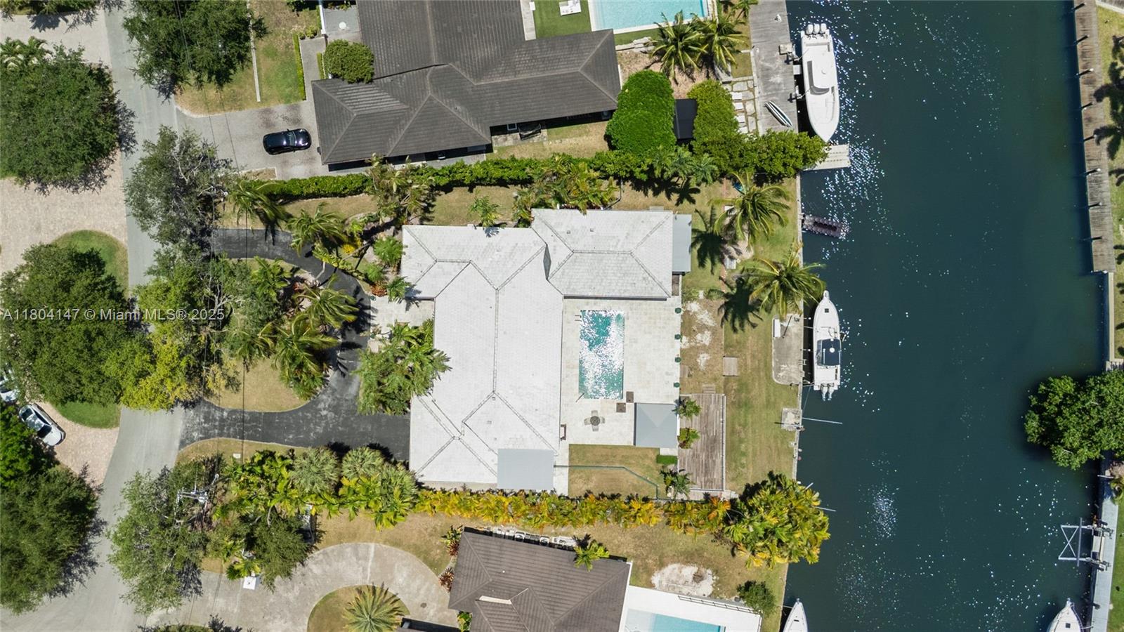 RIVIERA WATERWAYS - Residential