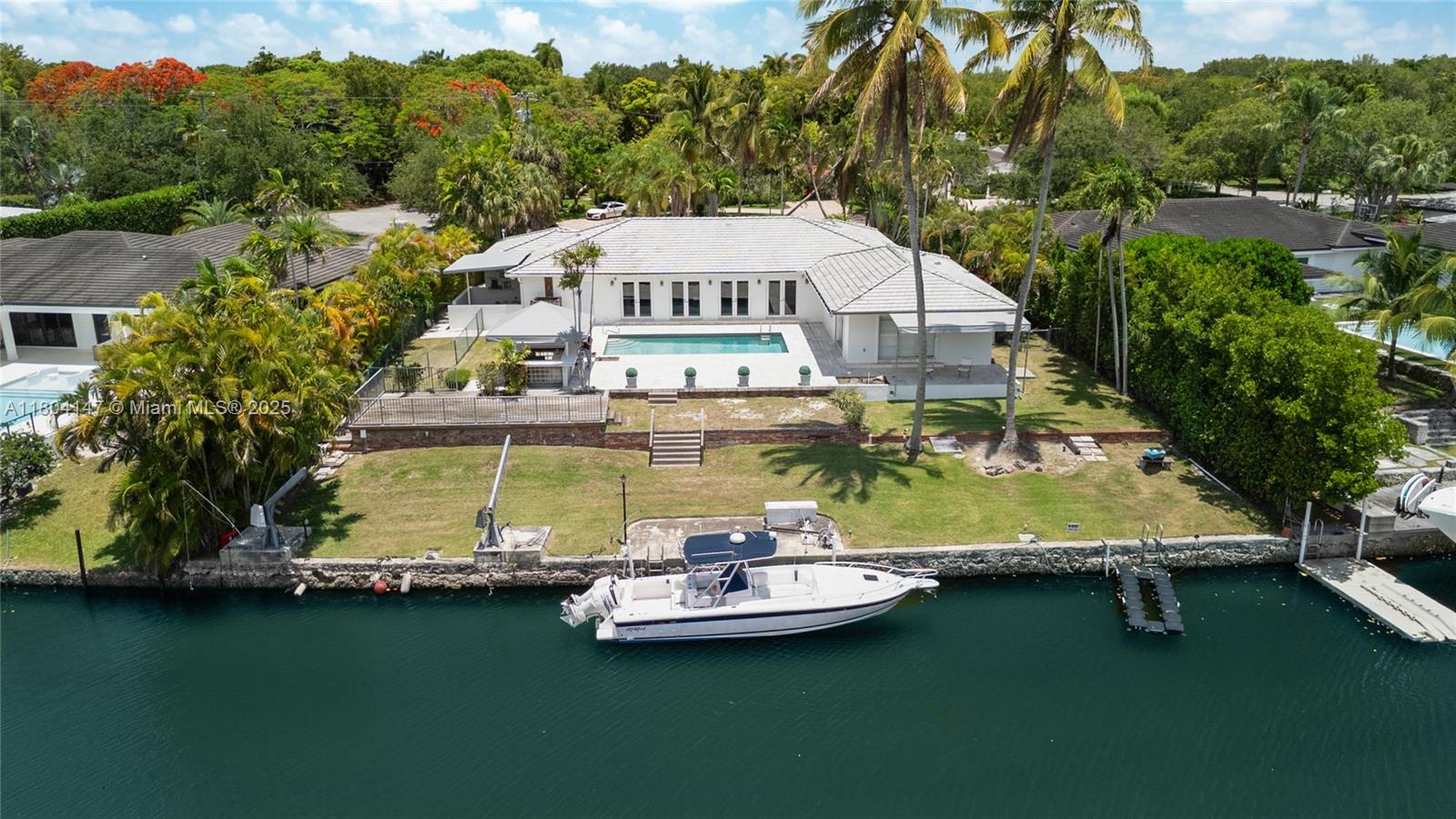 RIVIERA WATERWAYS - Residential