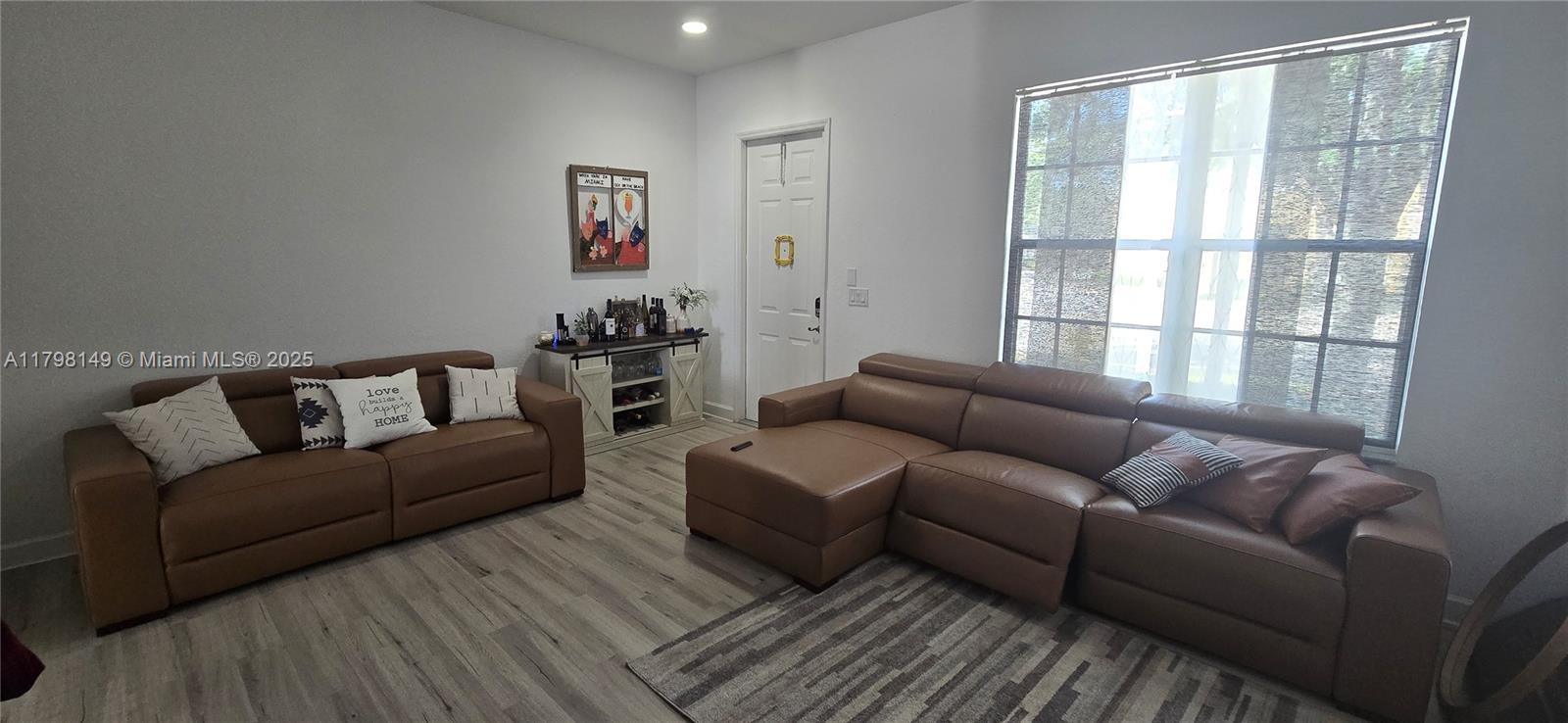 MEADOW PINES - Residential