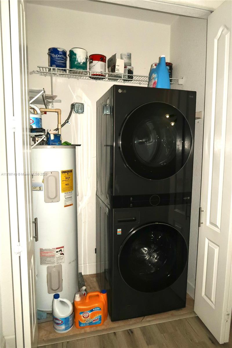 MEADOW PINES - Residential