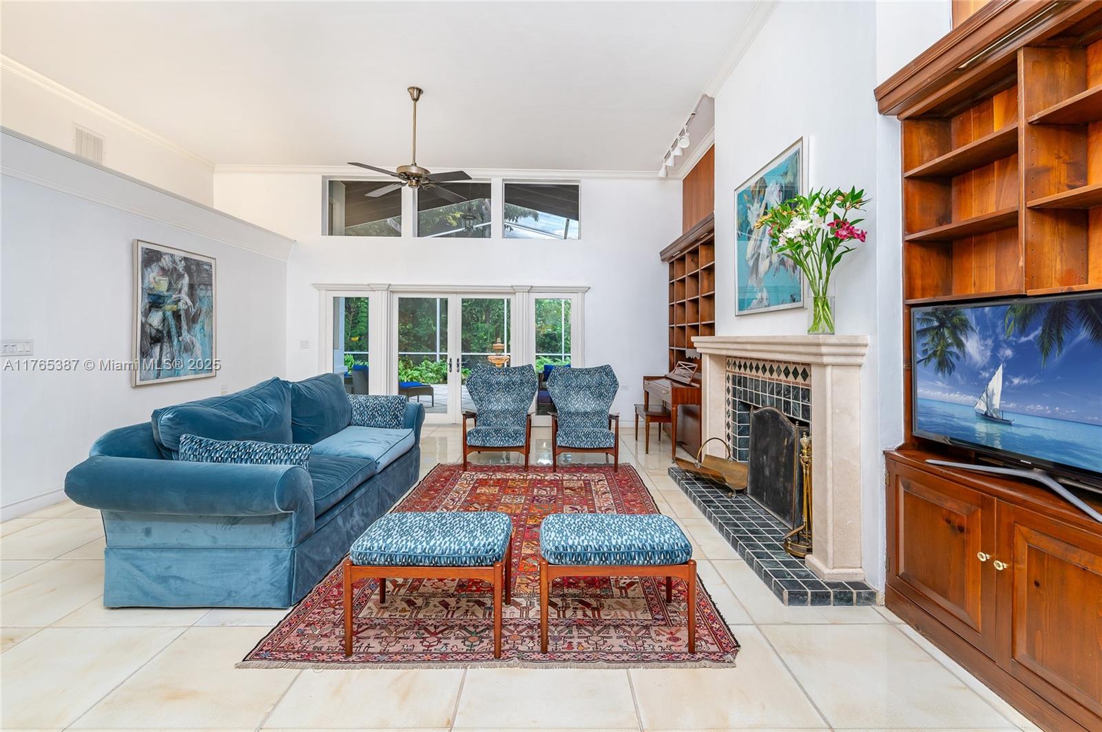 TROPICAL ISLE HOMES SUB 4 - Residential