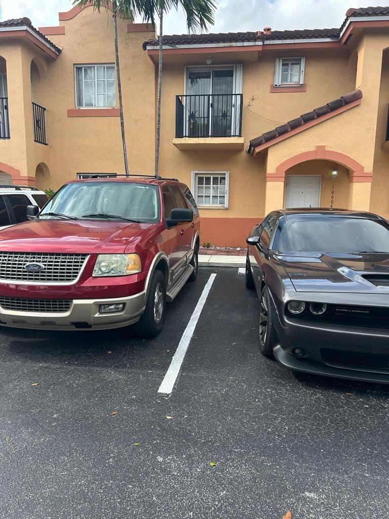 10604 NW 87th Ct 10604