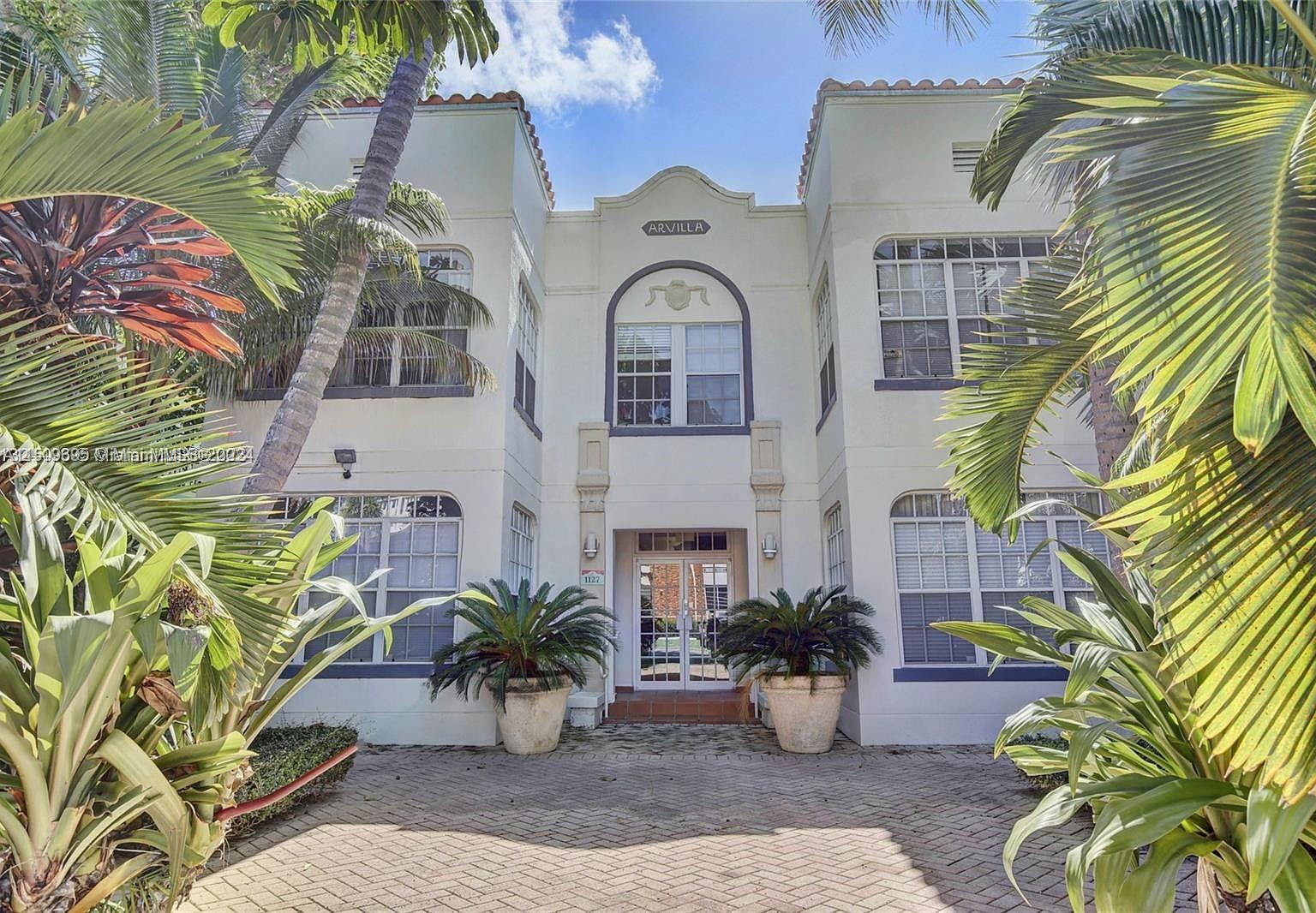 Property for Sale at 1127 Euclid Ave 207, Miami Beach, Miami-Dade County, Florida - Bedrooms: 1 
Bathrooms: 1  - $274,500