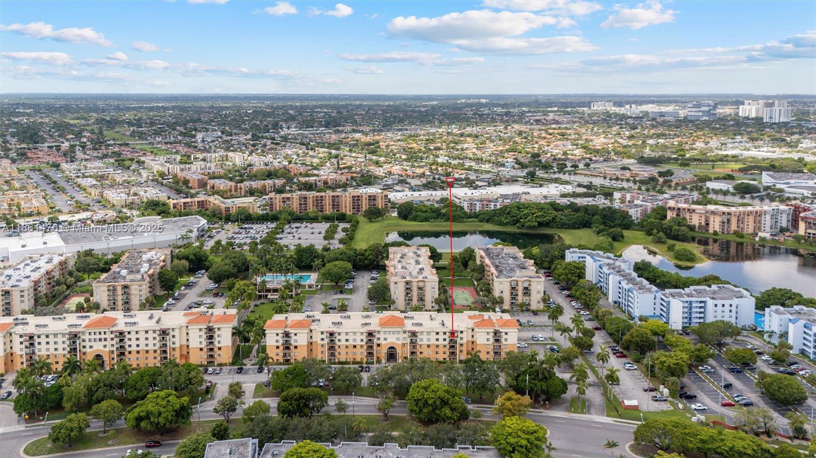 KEYSTONE COURTS CONDO - Residential