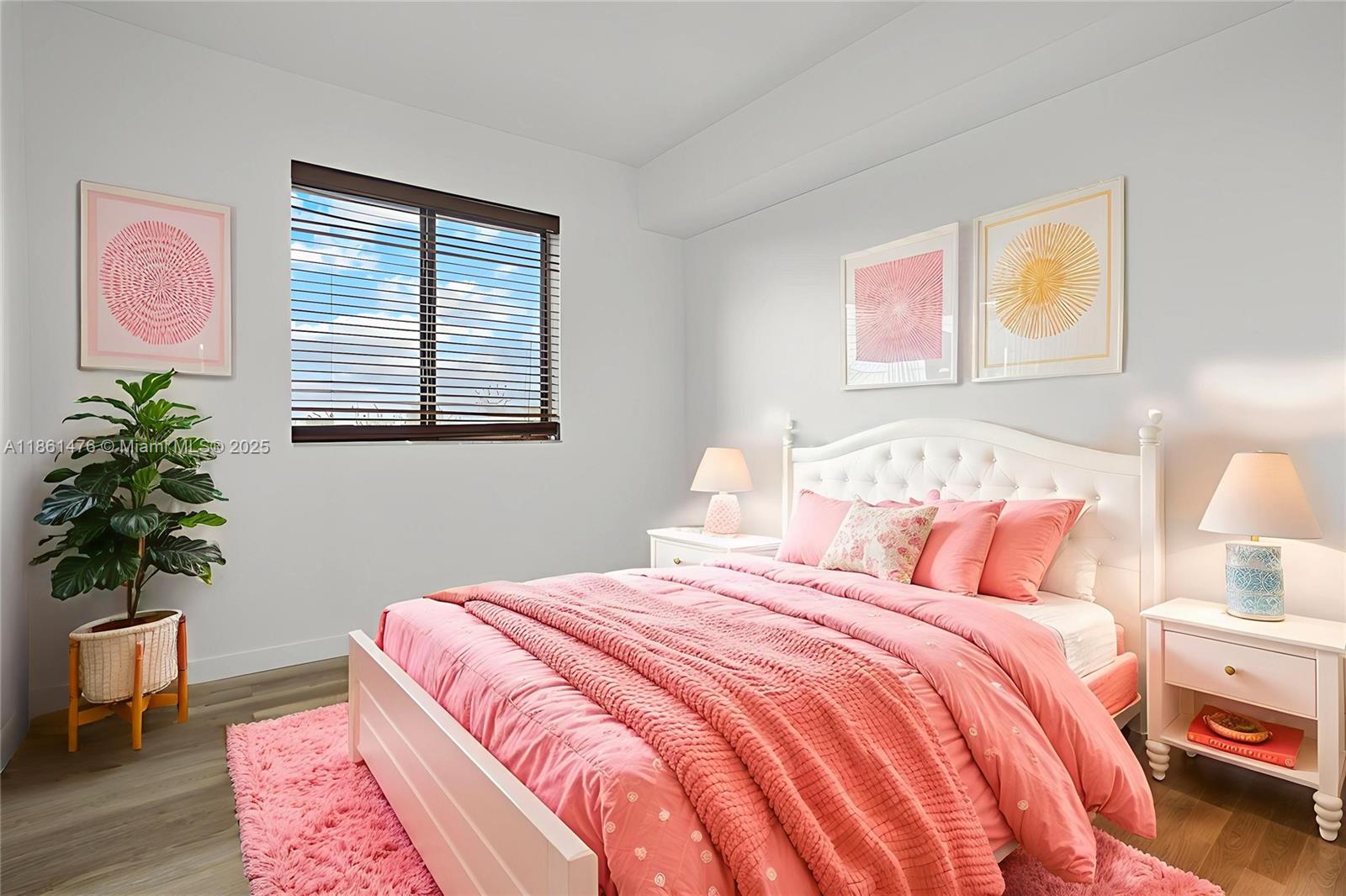 KEYSTONE COURTS CONDO - Residential