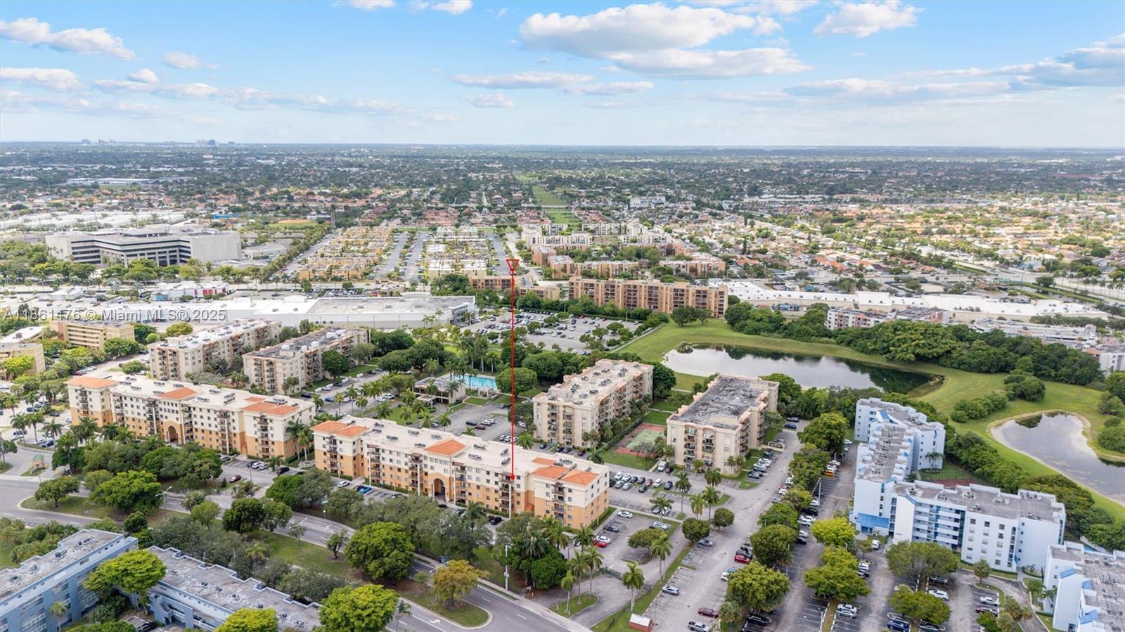 KEYSTONE COURTS CONDO - Residential