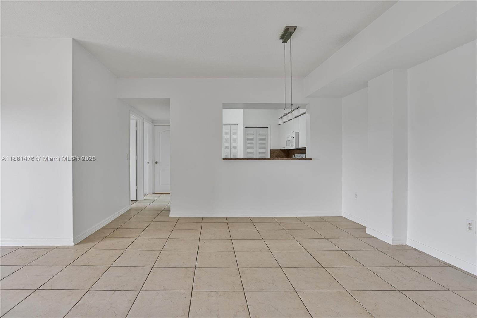 KEYSTONE COURTS CONDO - Residential