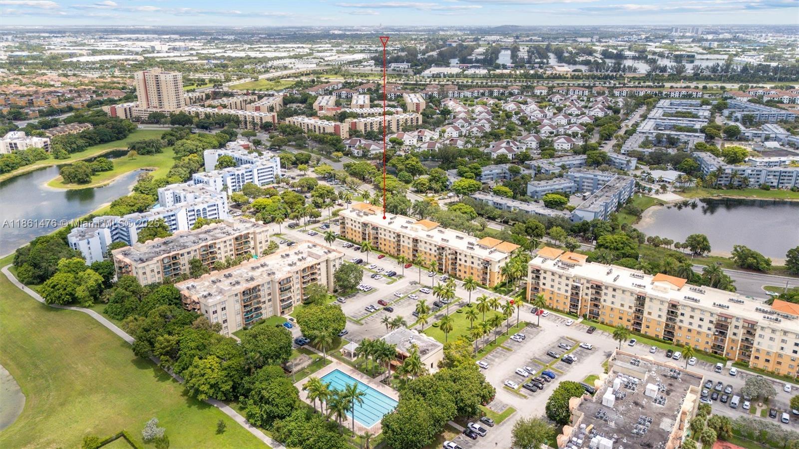 KEYSTONE COURTS CONDO - Residential