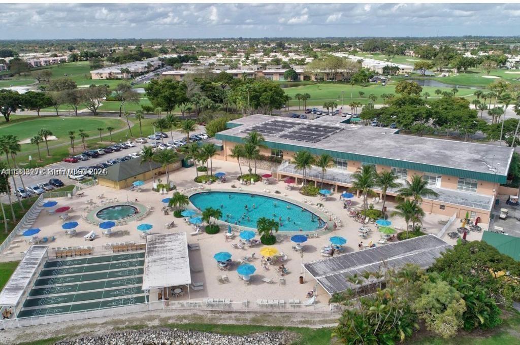 KINGS POINT FLANDERS COND - Residential Lease