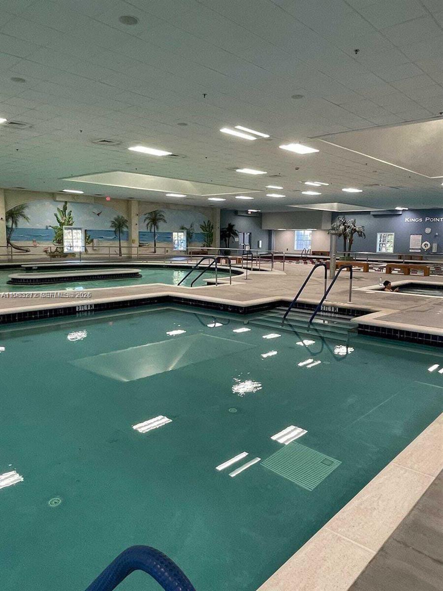 KINGS POINT FLANDERS COND - Residential Lease