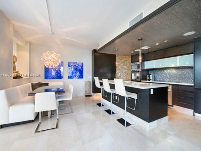 MEI CONDO - Residential