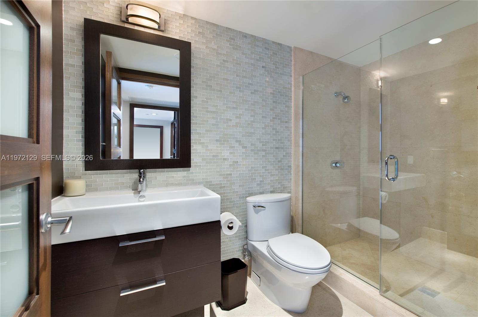 MEI CONDO - Residential