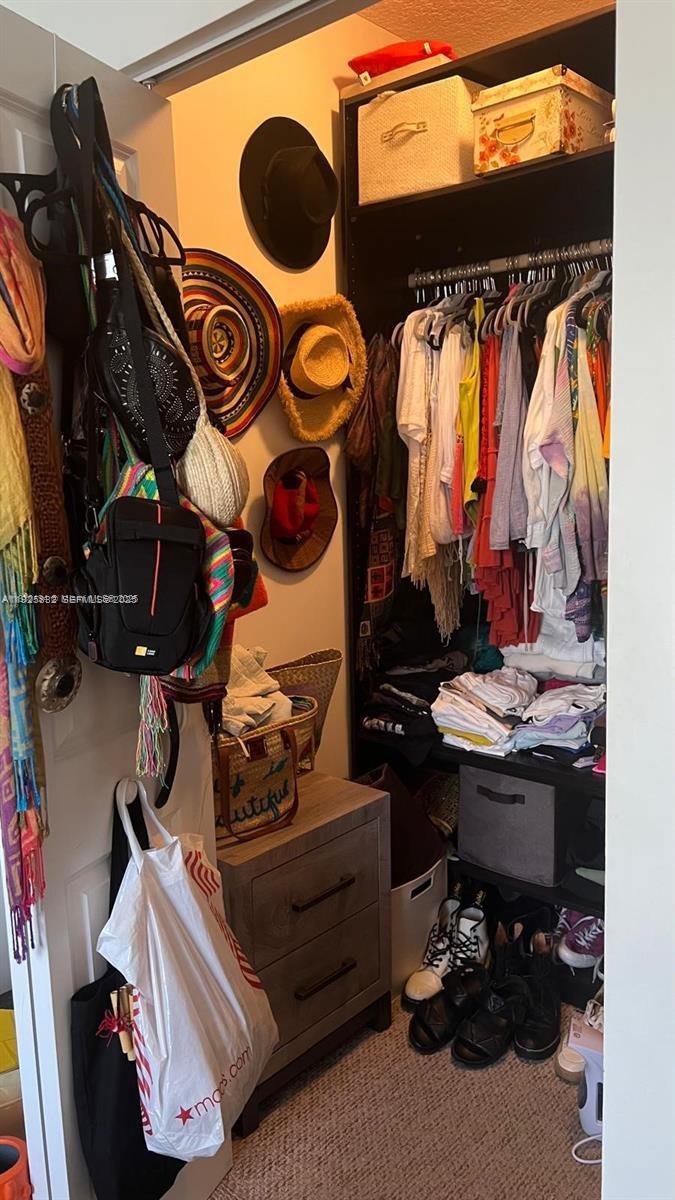 23 BISCAYNE BAY - Residential