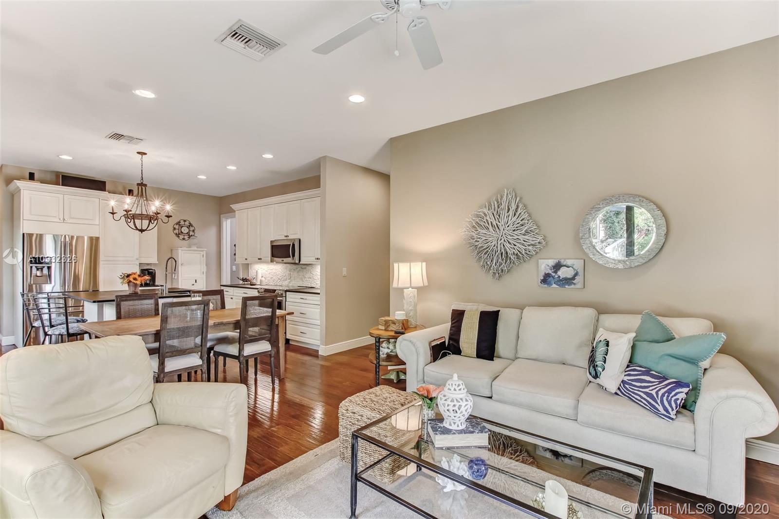 PALM POINT - Residential