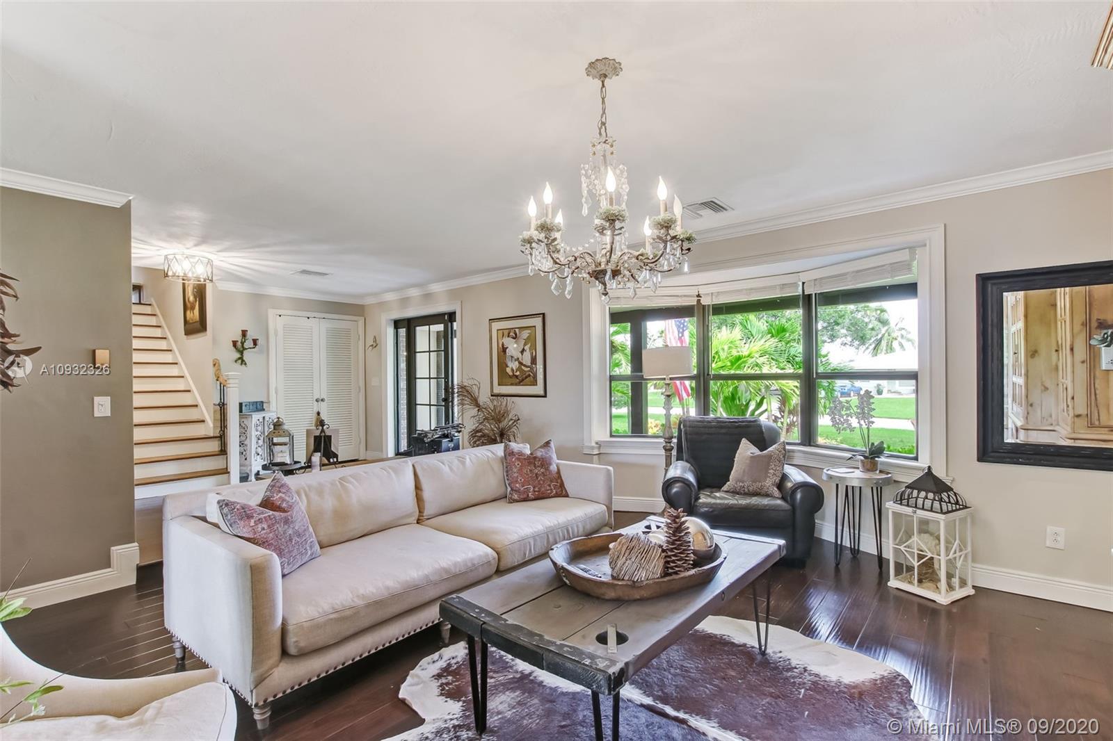 PALM POINT - Residential