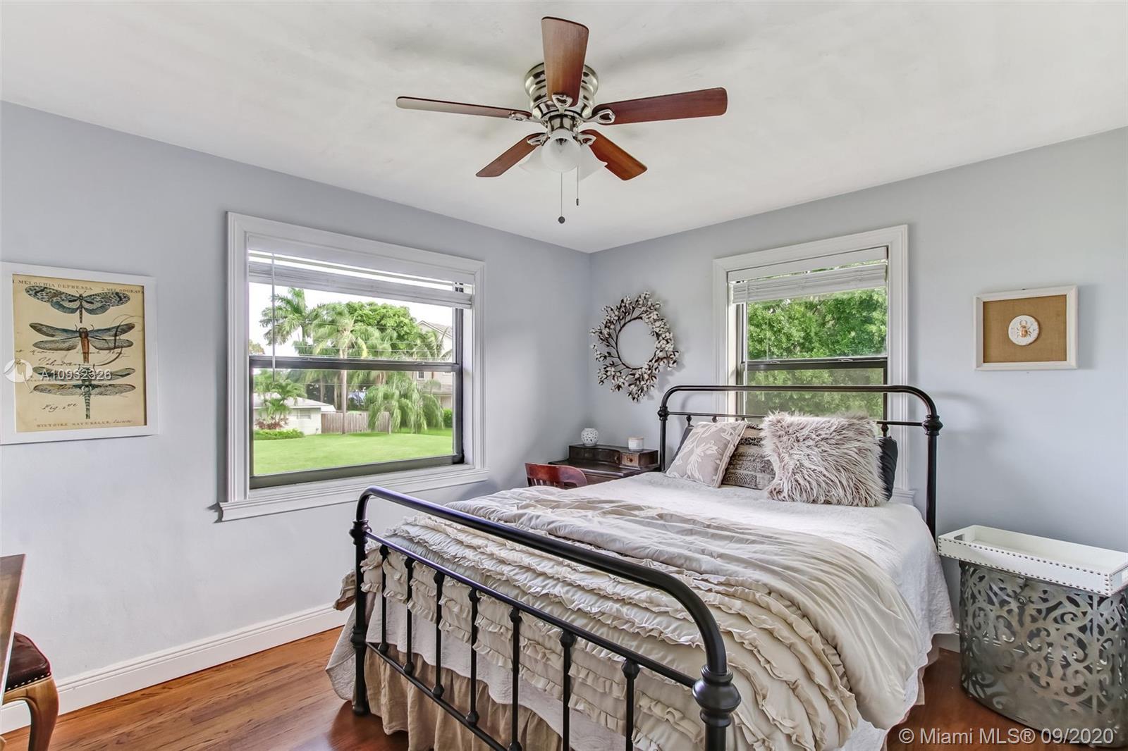 PALM POINT - Residential