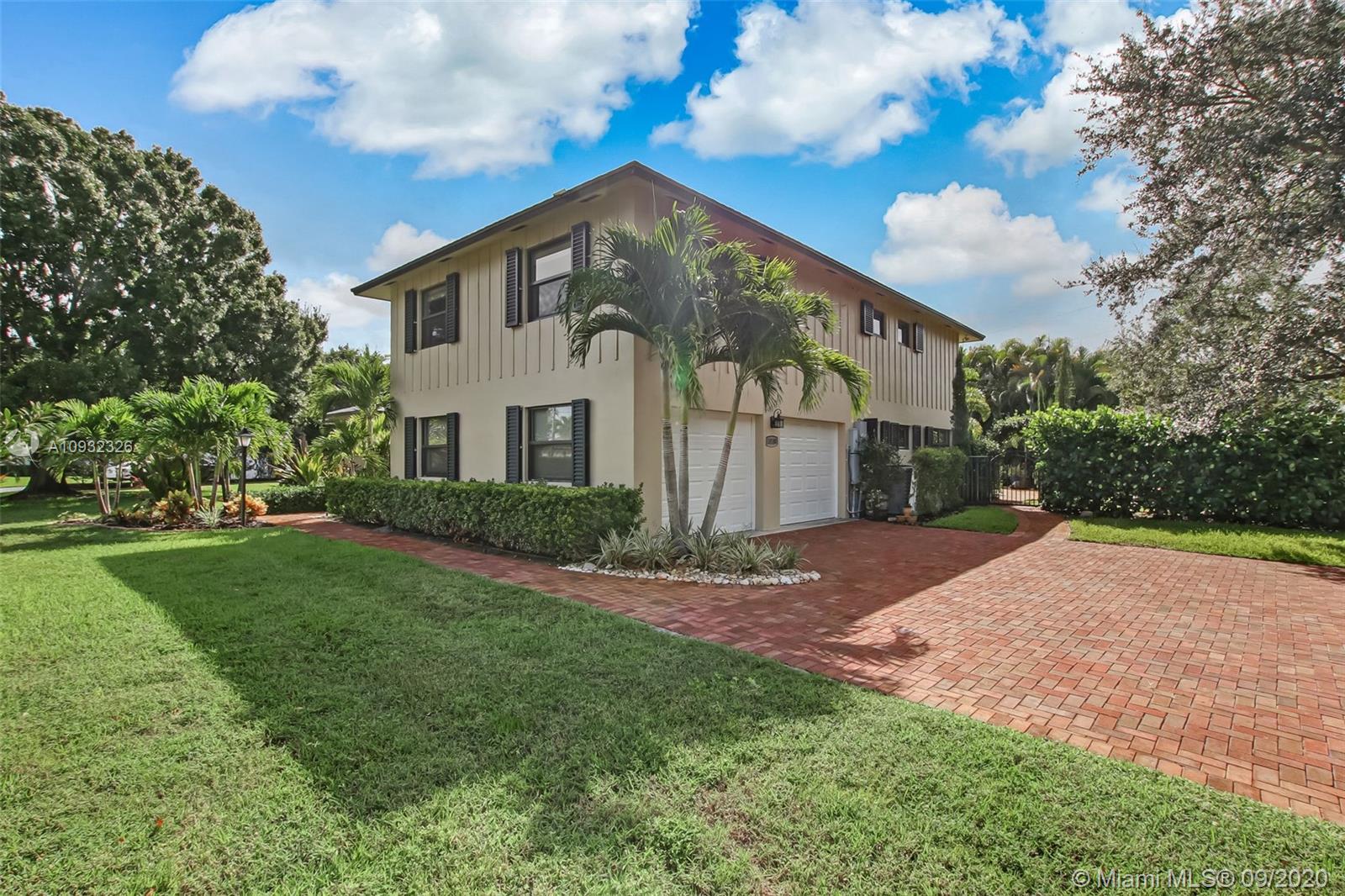 PALM POINT - Residential