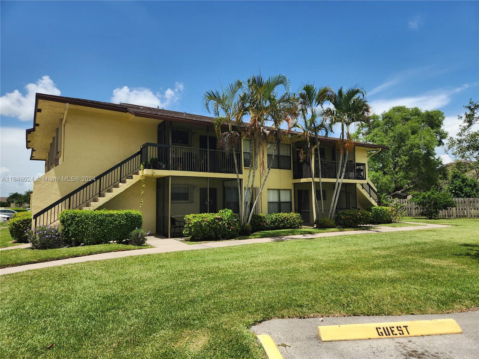 10015 Winding Lake Rd Rd 103, Sunrise, Miami-Dade County, Florida - 2 Bedrooms  
2 Bathrooms - 