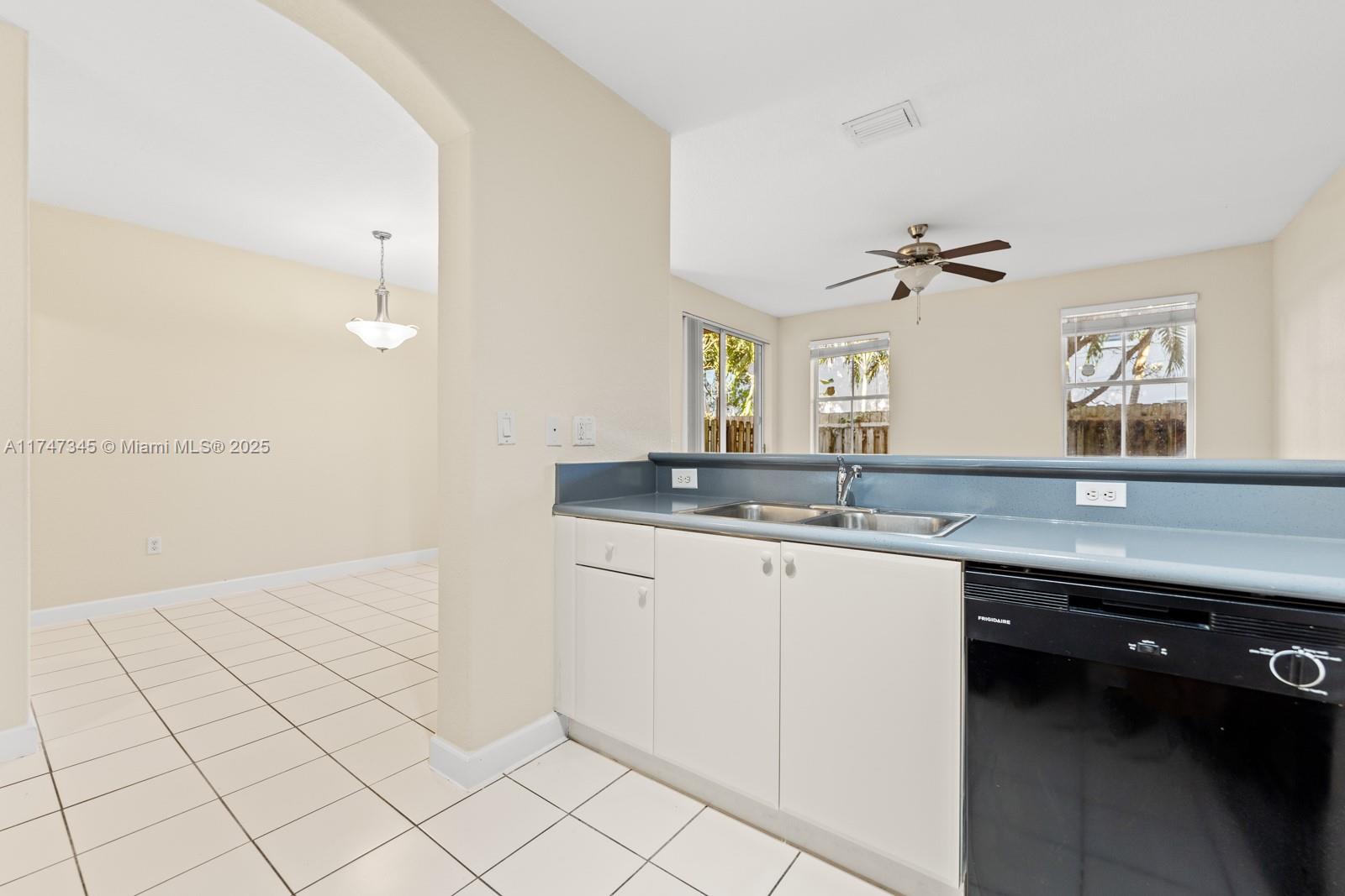 KEYS GARDEN - Residential