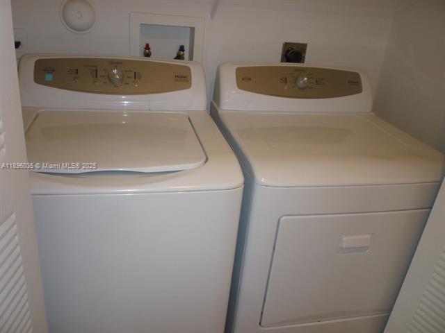 GRAND ISLES CONDO - Residential