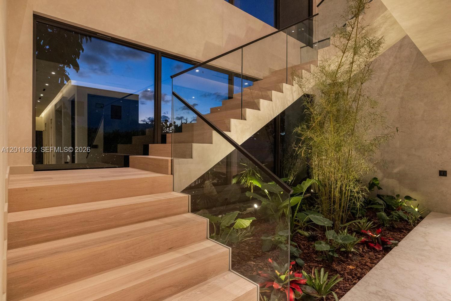 REM FOSTER & SANCHEZ TRAC - Residential