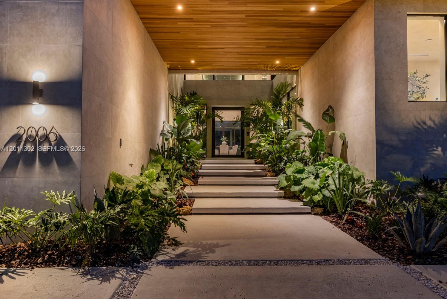 REM FOSTER & SANCHEZ TRAC - Residential