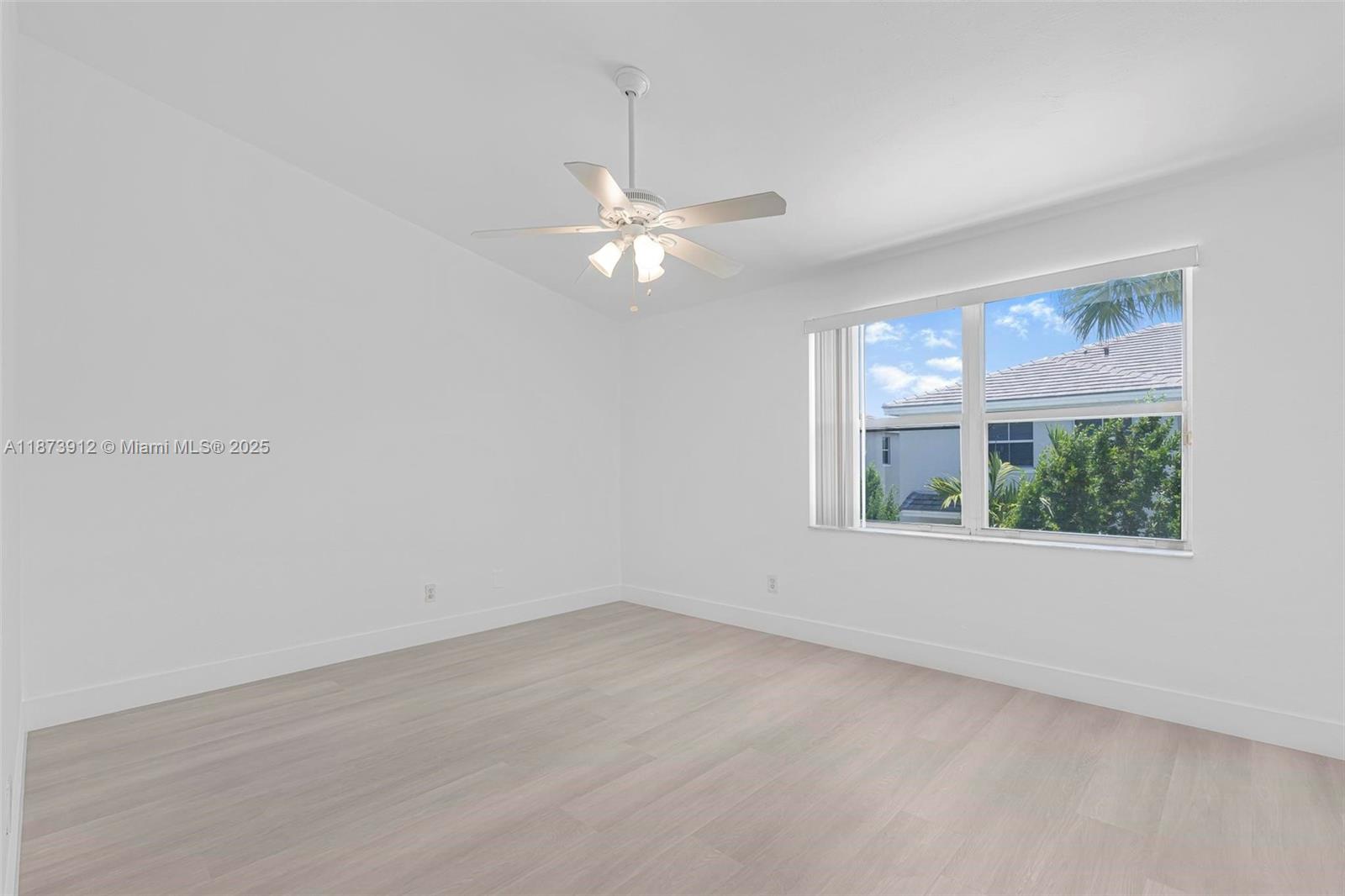 PEMBROKE SHORES - Residential Lease