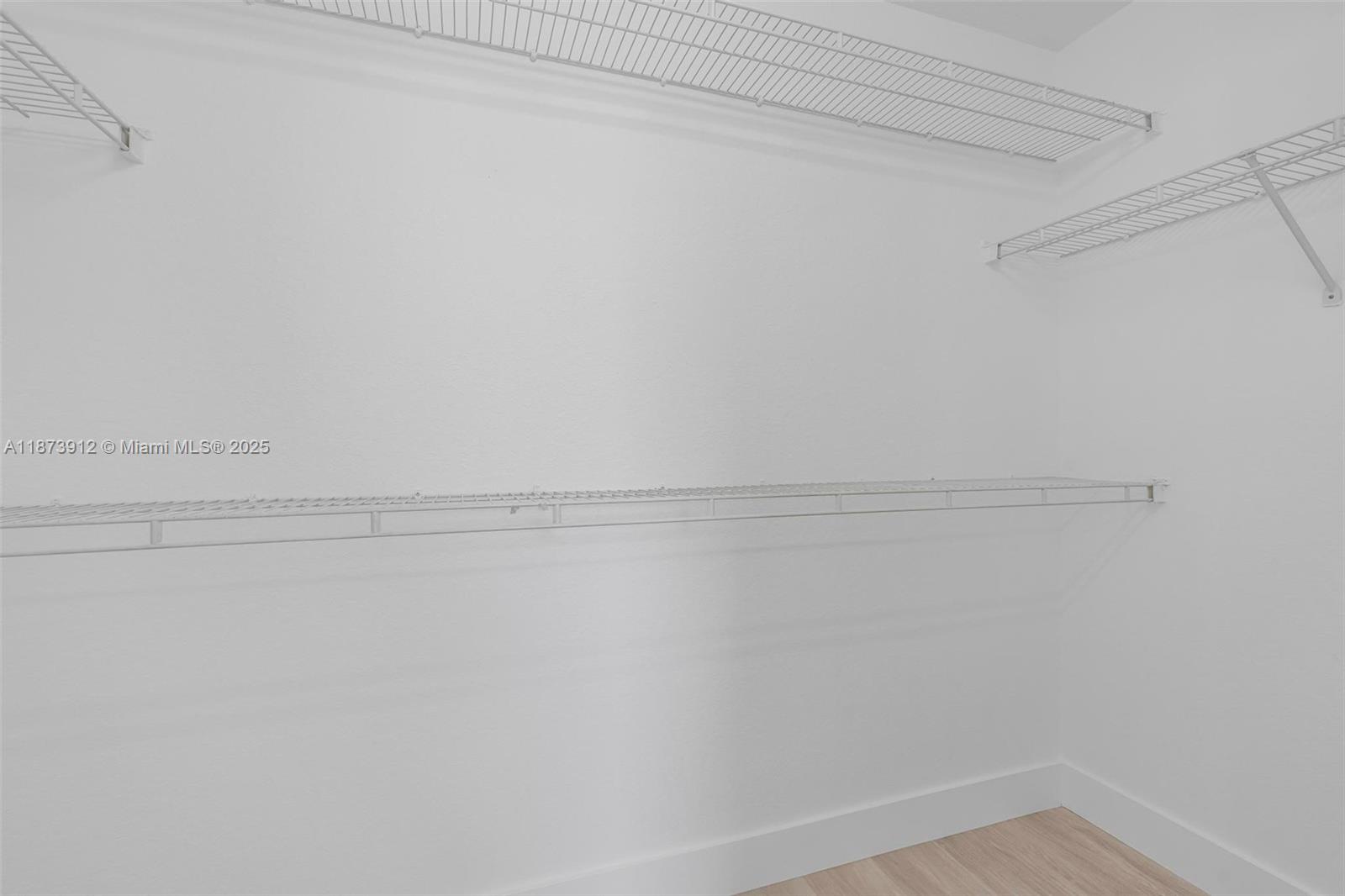 PEMBROKE SHORES - Residential Lease