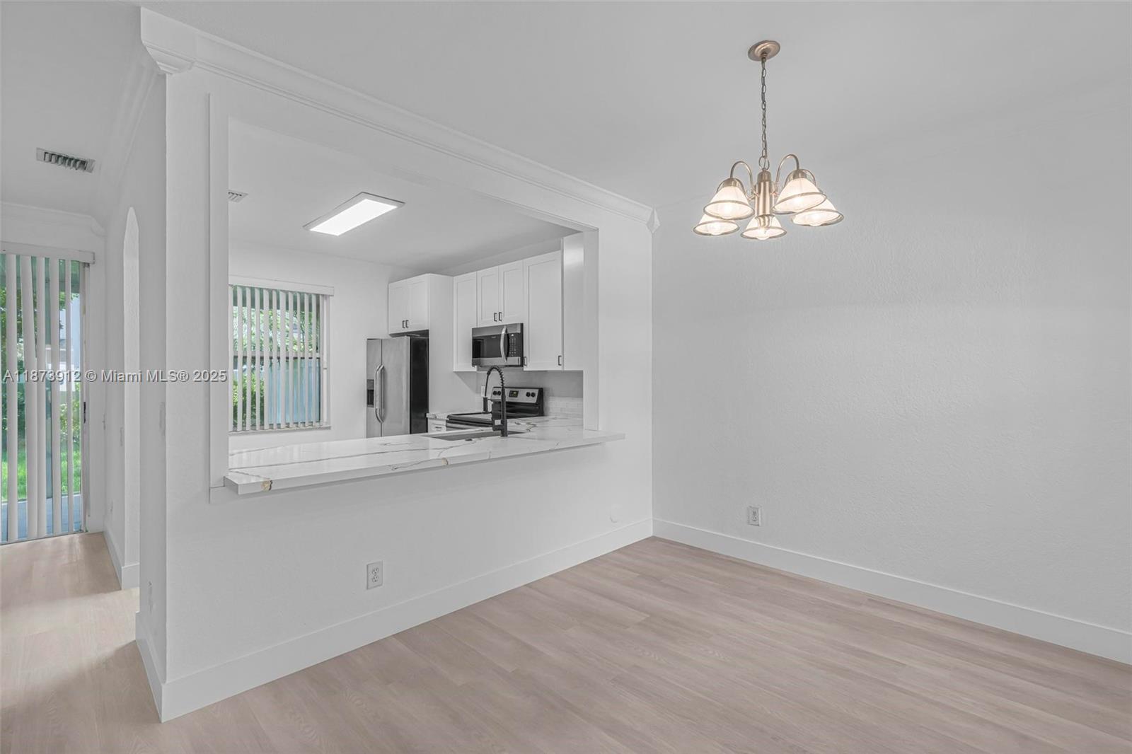 PEMBROKE SHORES - Residential Lease