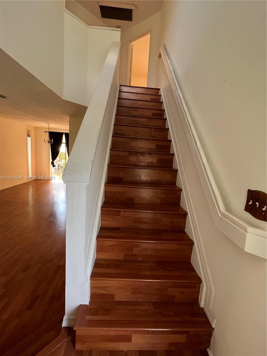 PORTOFINO CONDOMINIUM SEC - Residential Lease