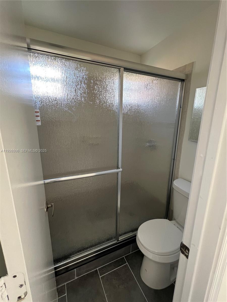 PORTOFINO CONDOMINIUM SEC - Residential Lease