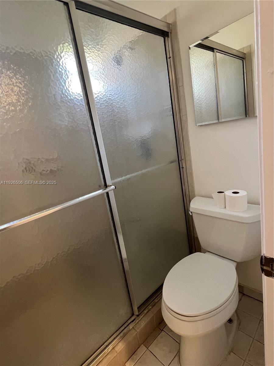 PORTOFINO CONDOMINIUM SEC - Residential Lease