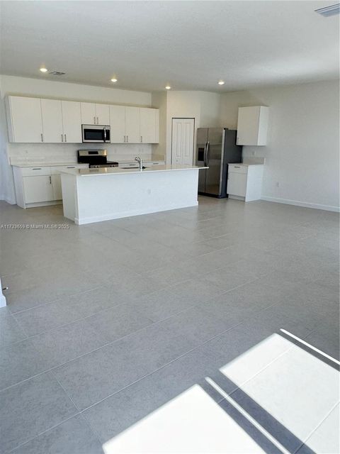 Photo of 3040 Green Palm Ct #5838, Dania Beach, FL 33312 (MLS # A11733659)