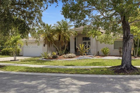 Photo of 241 Fairmont Way, Weston, FL 33326 (MLS # A12041443)