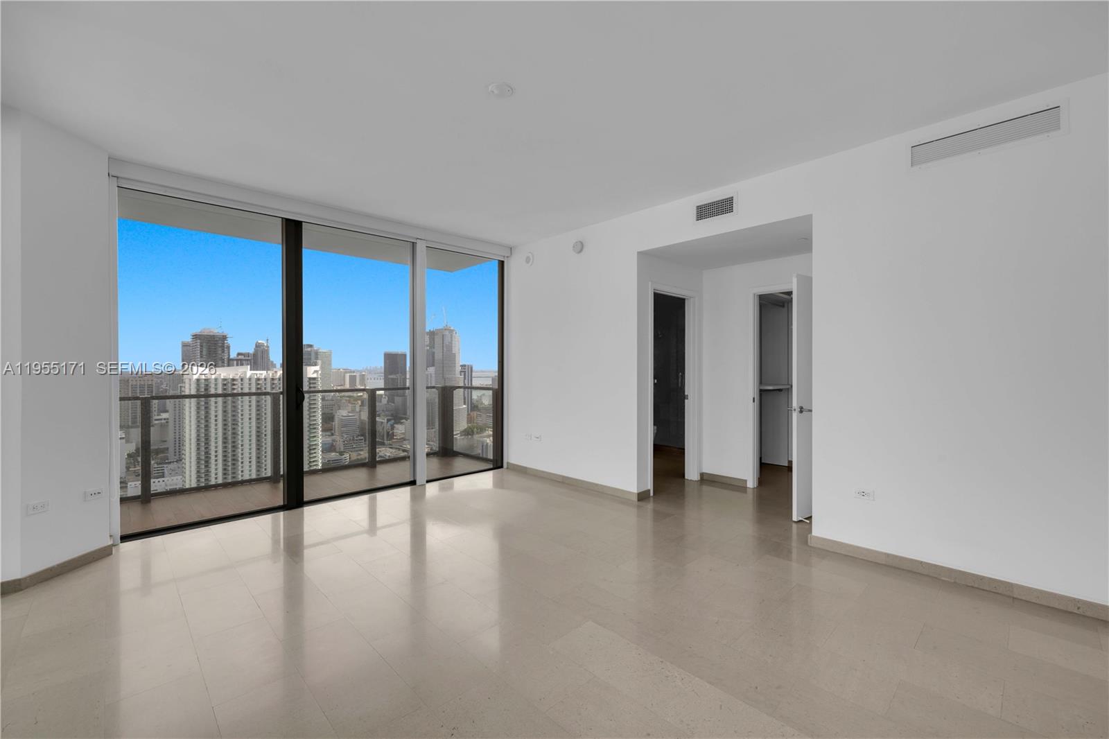 RISE CONDO - Residential