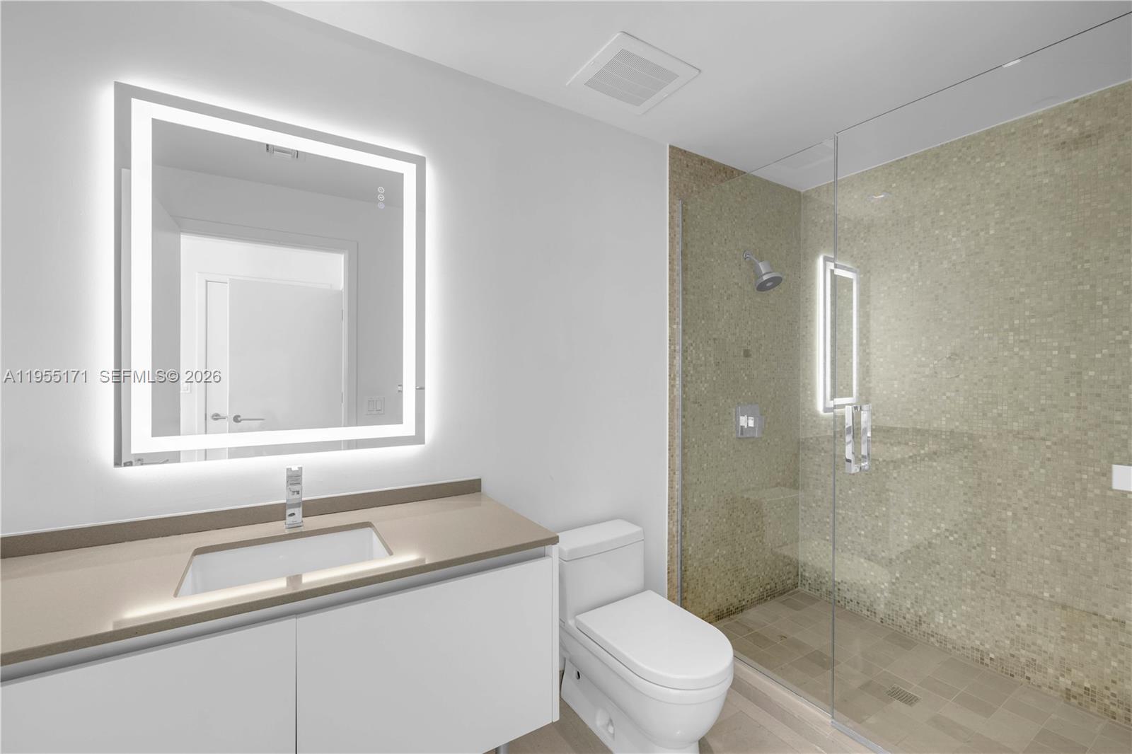 RISE CONDO - Residential