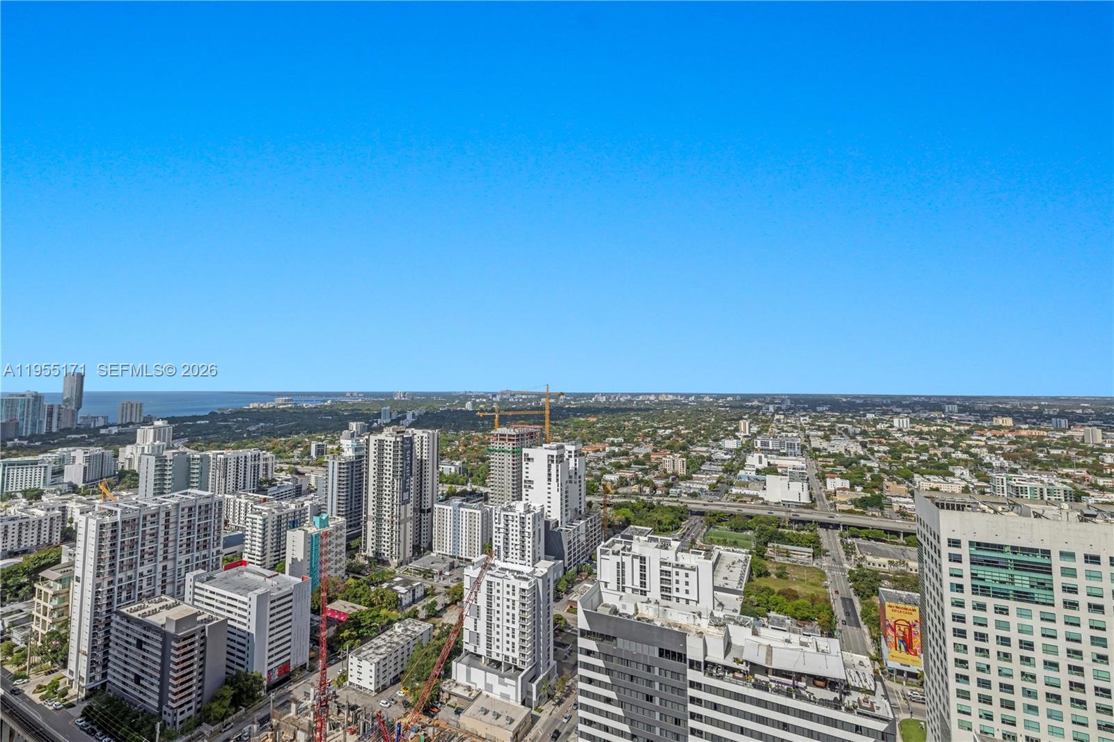 RISE CONDO - Residential
