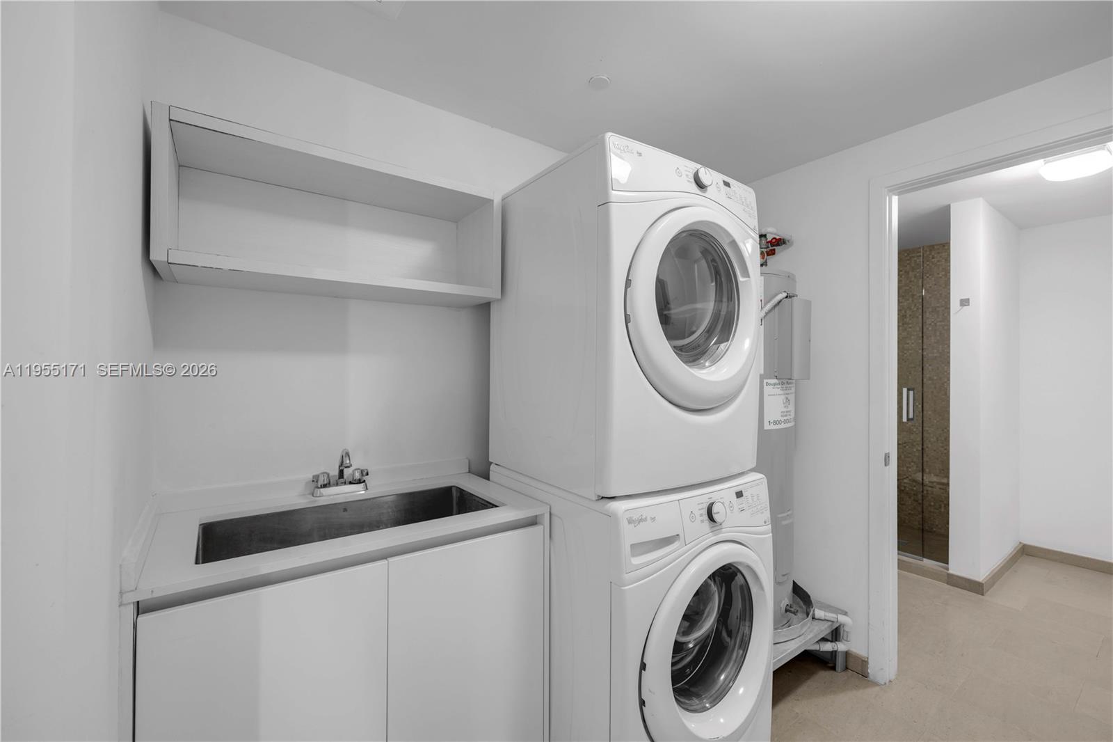 RISE CONDO - Residential