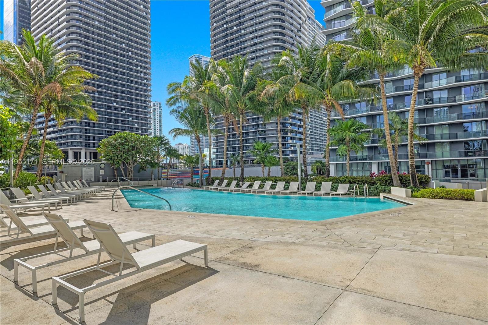 RISE CONDO - Residential