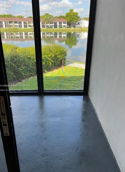 LAKE POINTE CONDOMINIUM N - Residential