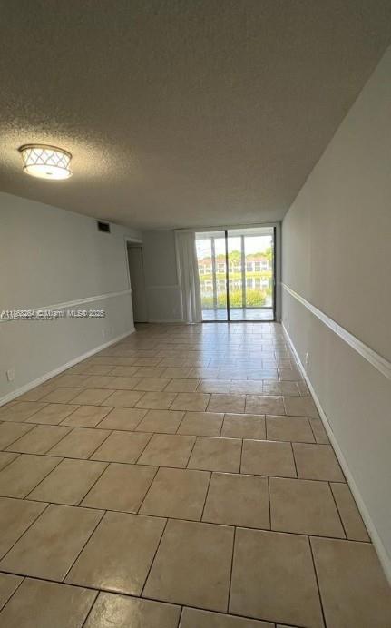 LAKE POINTE CONDOMINIUM N - Residential